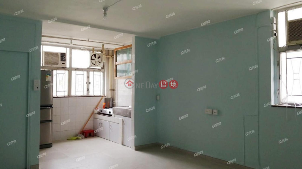 Tung Hing House |  Mid Floor Flat for Rent