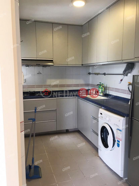 South Horizons Phase 2, Yee King Court Block 8 | 3 bedroom High Floor Flat for Rent