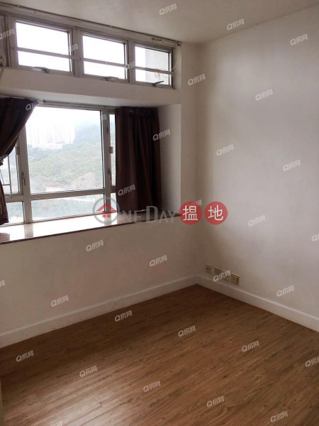 South Horizons Phase 2, Yee King Court Block 8 | 3 bedroom High Floor Flat for Rent