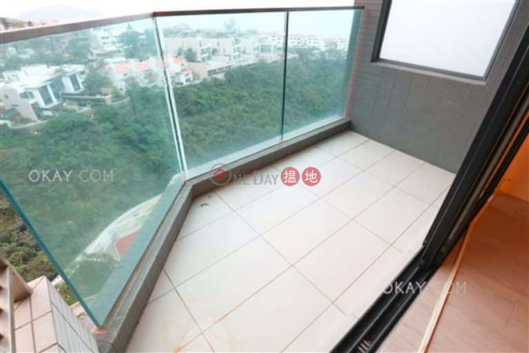 Lovely 3 bedroom on high floor with sea views & balcony | Rental