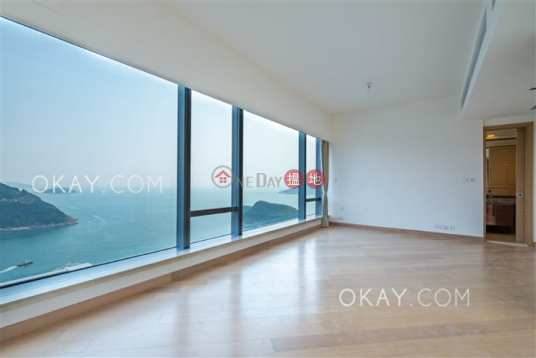 Unique 3 bed on high floor with harbour views & balcony | Rental