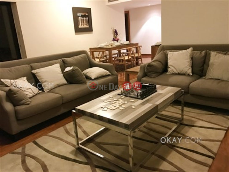Rare 4 bedroom on high floor with parking | Rental