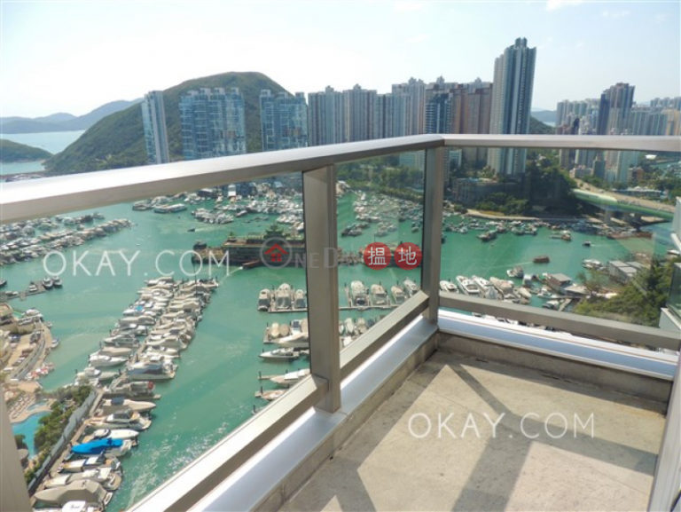Luxurious 4 bed on high floor with sea views & balcony | Rental