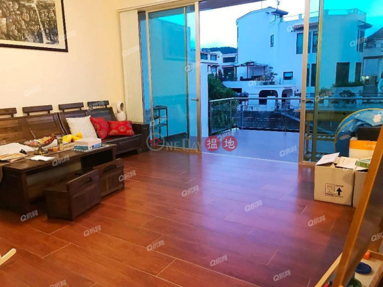 South Horizons Phase 2, Yee Mei Court Block 7 | 3 bedroom House Flat for Sale