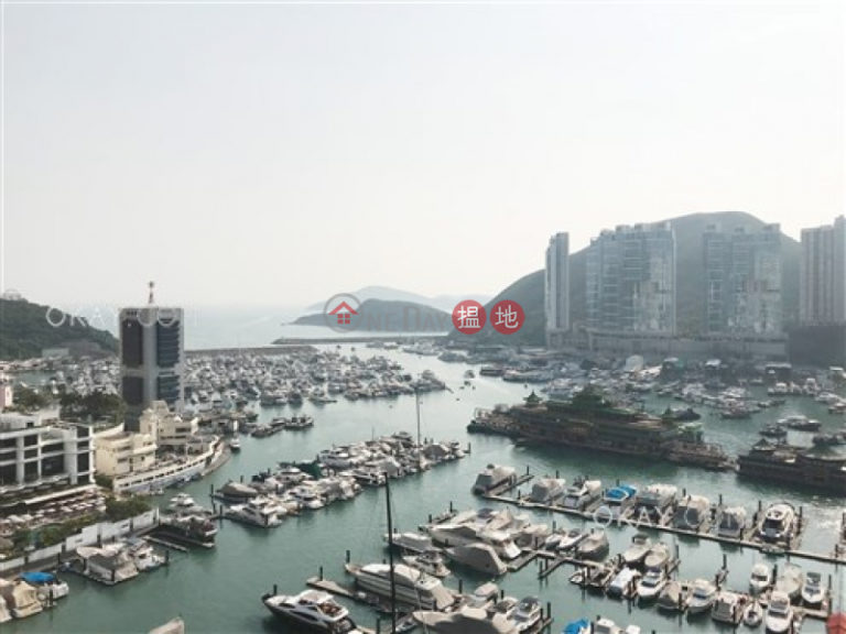 Gorgeous 2 bedroom with harbour views & balcony | Rental