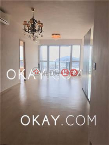 Exquisite 3 bed on high floor with sea views & balcony | For Sale