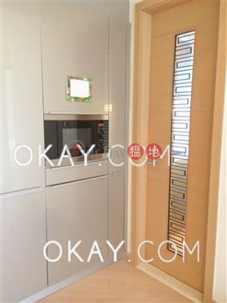 Popular 1 bedroom with balcony | For Sale