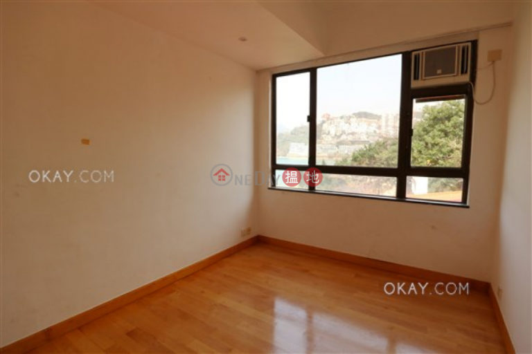 Lovely 2 bedroom with sea views, balcony | For Sale