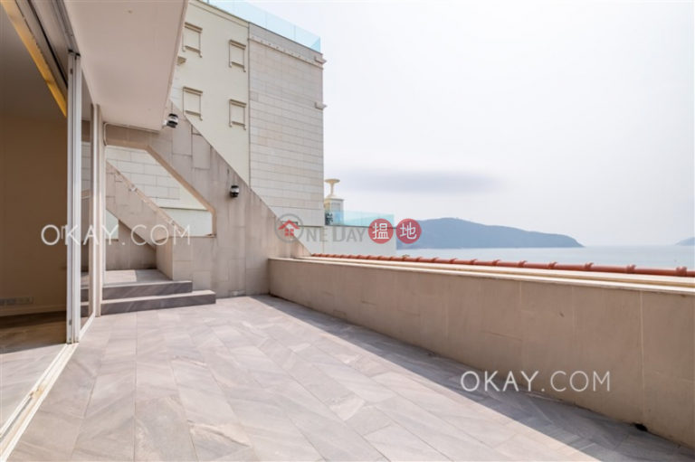 Stylish house with sea views, rooftop & terrace | Rental