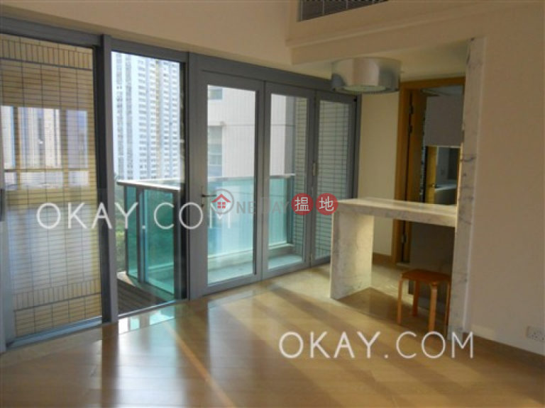 Beautiful 2 bedroom with balcony & parking | Rental