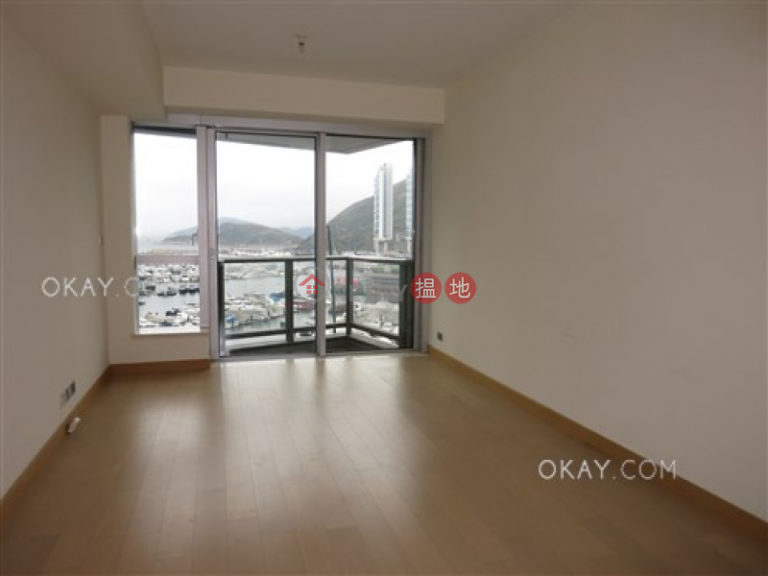 Elegant 2 bedroom with harbour views & balcony | Rental