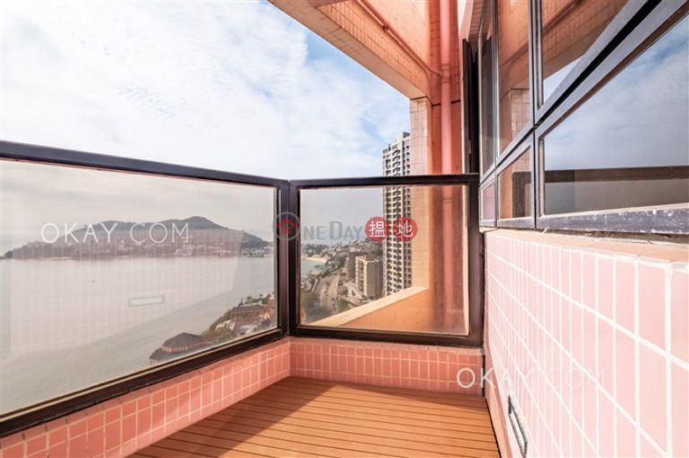 Unique 4 bedroom on high floor with sea views & balcony | Rental