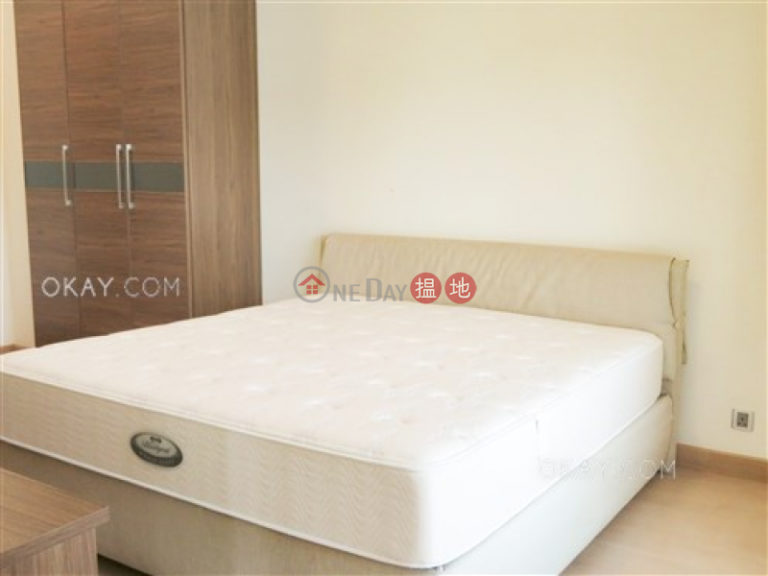 Luxurious 4 bedroom with sea views, balcony | Rental