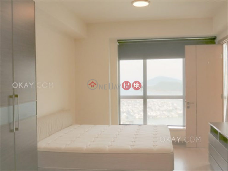 Luxurious 4 bedroom with sea views, balcony | Rental