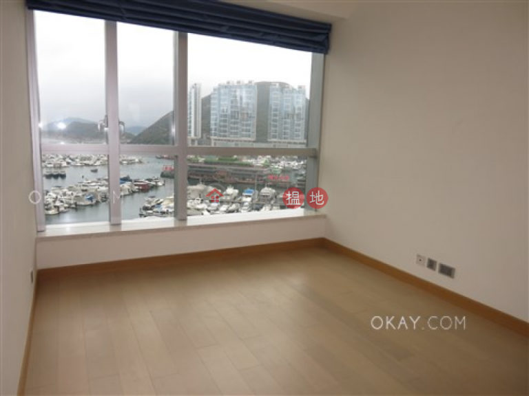 Elegant 2 bedroom with harbour views & balcony | Rental