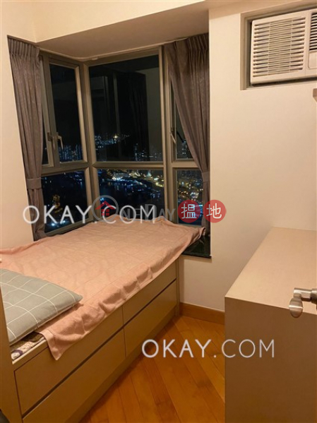 Generous 2 bedroom on high floor | Rental