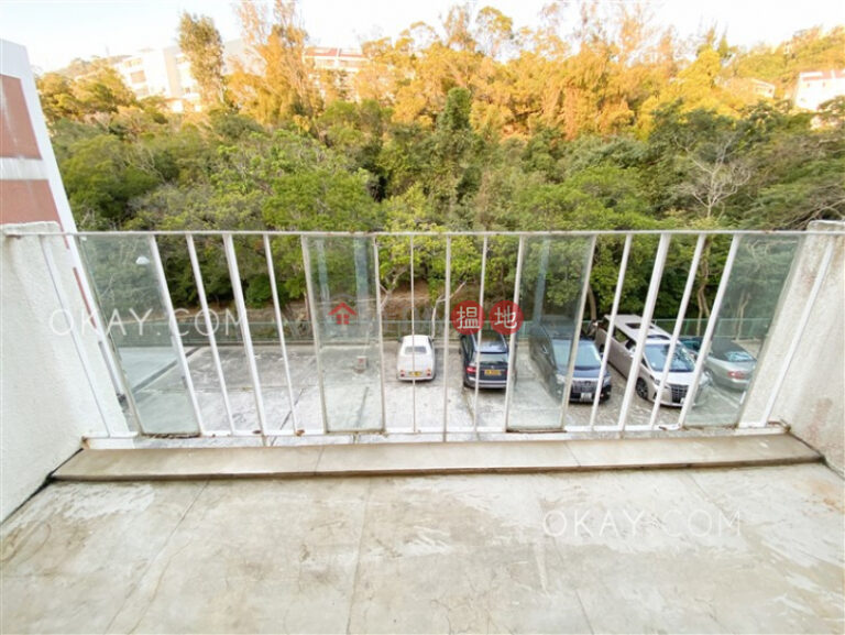 Efficient 3 bedroom with balcony & parking | Rental