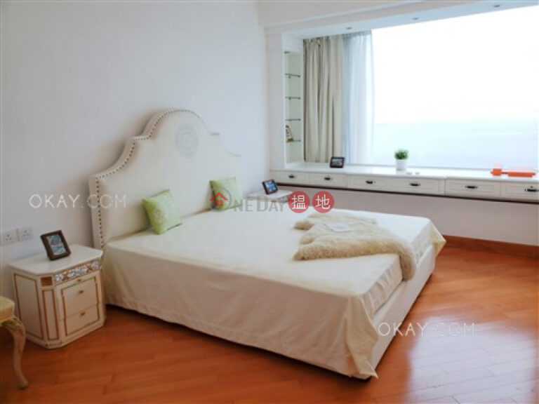 Exquisite 3 bedroom with balcony & parking | Rental