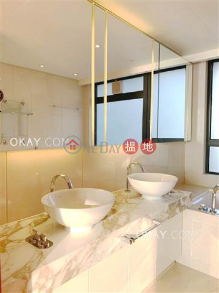 Stylish 3 bedroom with balcony & parking | Rental|Phase 6 Residence Bel ...